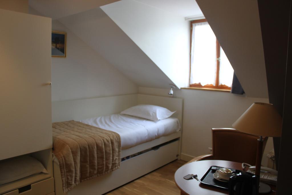 Hotel Metropolitain Paris